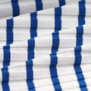 Tissu côtes fantaisies coton poly rayé bleu et blanc - Mondial Tissus