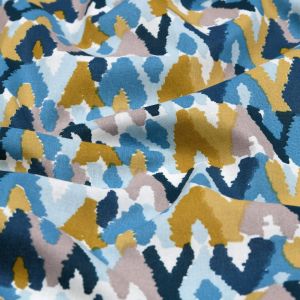 Tissu cretonne imprim&eacute; &eacute;thnique bleu - Mondial Tissus