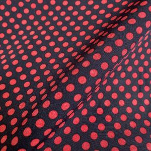 Tissu polyester &agrave; pois rouge noir - Mondial Tissus