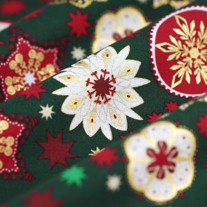 Tissu de Noël cretonne étoile Mandala vert - Mondial Tissus