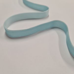 Ruban velours uni 16 mm bleu clair - Frou Frou - Mondial Tissus