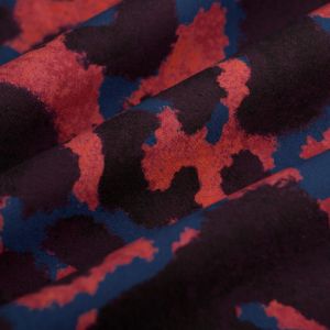 Tissu popeline coton l&eacute;opard brouill&eacute; rose bleu - Mondial Tissus