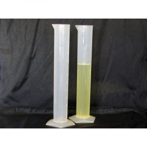 Eprouvette graduee 500ml