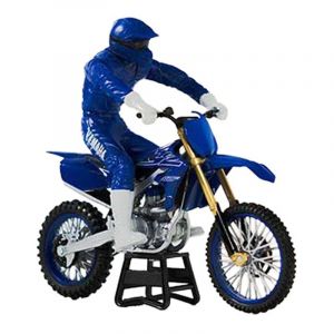 Moto miniature New Ray Yamaha YZ450F avec pilote &Atilde;chelle 1/12&Acirc;&deg;