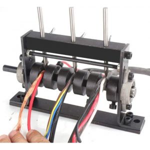 Machine à dénuder les fils manuels, machine à dénuder les fils de cuivre manuels, outil portable de dénudage des câbles de ferraille (3 jeux de roues d'alimentation en fil et 4 lames) - Neuf