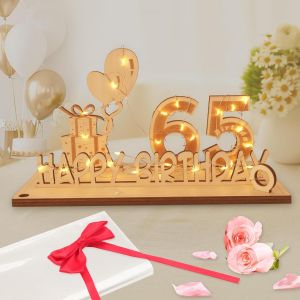 Carte Anniversaire 65 Ans, Décoration d`anniversaire Cadeau Homme Femme avec Chaîne Lumineuse LED & N?ud Papillon & Papier Cadeau, Panneau en Bois Cadeau Argent Décoration de Table Livre d'or - Neuf