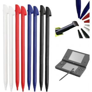 KALANKA-Stylet 3DS- Ensemble de 8 Stylus en Plastique (2 Noirs, 2 Blancs, 2 Roses, 2 Bleus) - Accessoires de Jeu Précis et Durables pour Écran Tactile - Neuf