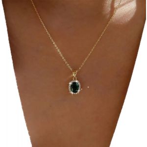 Collier Solitaire Émeraude Ovale Collier Émeraude Simulée Collier Diamant Émeraude Collier Pierre Verte Collier Pendentif Pierre De Naissance Collier Bijoux Pour Femmes Et Filles - Neuf