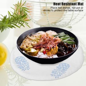 Hjlian Set De Table Rond Antiderapant A Motif Ananas, Resistant A La Chaleur, 25 Cm (Blanc) - Neuf