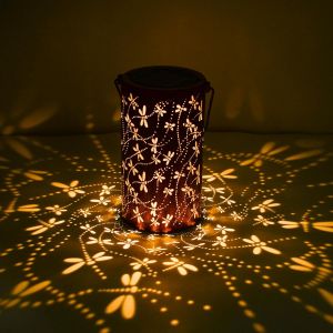 Lampe Solaire Gardin Extérieur Metal Suspension Solaire Libellule Led Lampe Imperméable Libellule Lanternes Décoratives Évidées À Énergie Solaire Avec Led Pour Patio, Jardin Et Allée - Neuf