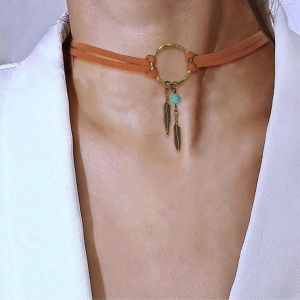 Kal-Collier Ras Cou Cuir Avec Plumes Indiennes Collier Ras Cou Cuir À Plumes Indiennes Collier Ras Cou Velours Double Couche Boho Circle Collier Bijoux Pour Femmes Et Filles (Marron) - Neuf