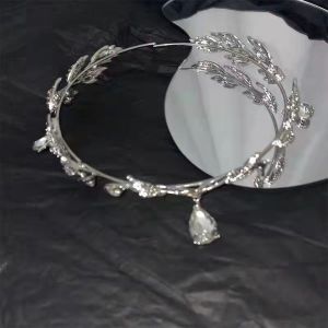 Serre-Tete Couronne En Cristal, Pendentif Delicat, Accessoires Pour Cheveux En Pierres Precieuses Pour Femmes Et Filles - Neuf