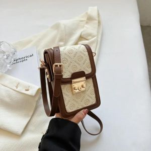 Sac À Bandoulière De Luxe Polyvalent Pour Femmes, Sac Rétro À Bouton De Verrouillage, Initié À La Mode, Abonnés, Document Délicat, Petit Sac Carré, Nouveau, 2023.Off White. - Neuf