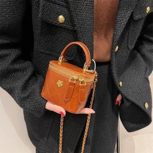 Petit Sac Seau &Agrave; Bandouli&egrave;re Pour Femmes, Mini Pochettes Classiques, Petite Bo&icirc;te Carr&eacute;e, Sac &Agrave; Main Avec Cha&icirc;ne En M&eacute;tal.Brown. - Neuf