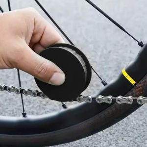 Sept-Roulette De Graissage Chaîne Vélo Compacte Et Portable : Entretien Précis, Propre Et Rapide Pour Vtt, Vélo De Route Et Électrique - Améliore La Fluidité Et Prolonge La Durée De Vie De La Chaîne - Neuf