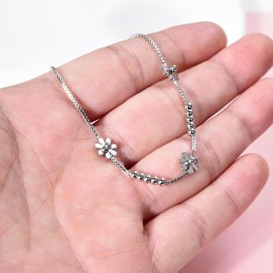 Bracelet Pour Femme En Acier Titane Avec Cha&icirc;ne &Agrave; Maillons En Forme D'&eacute;toile,Perles,Feuilles D'&eacute;rable,Bracelets R&eacute;glables Avec Cha&icirc;ne D'extension,Cadeau Pour Maman,S?ur,Fille,Petite - Neuf