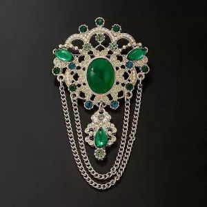 Vintage Luxe Émeraude Frangée Broche Haut De Gamme Rétro Baroque Palais Pompon Corsage Épingle Banquet Robe Costume Accessoires - Neuf