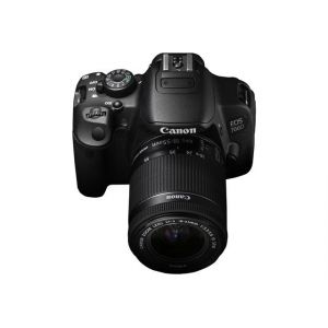 Canon EOS 700D + objectif EF-S 18-135 mm IS STM - Neuf