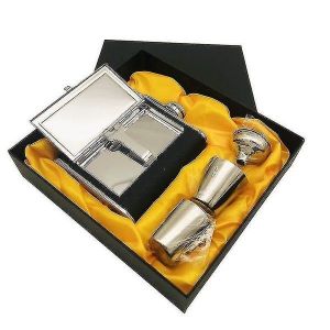 Flasque À Whisky En Acier Inoxydable De 140 Ml Avec Tasses Et Entonnoir ¿ Élégante Carafe De Voyage Noire/Argentée ¿ Cadeau Idéal Pour Les Amateurs De Spiritueux - Neuf