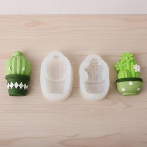 Lot De 2 Moules Silicone Cactus Differents - Pour Resine Platre Et Fimo - 69mm Et 65mm - Neuf