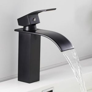 Robinet de lavabo cascade en laiton avec mitigeur et mitigeur thermostatique, finition swar. Convient aux salles de bains modernes et est fourni avec un flexible. - Neuf