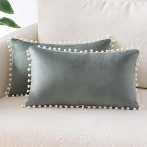 (30x50 cm, Gris clair) Ensemble de 2 en Velours Doux Decoratifs, Housses de Coussin avec des Pompons Decoration de la Maison Taies d'oreiller Canape-Lit President de Chambre a coucher Salle de Sejour - Neuf