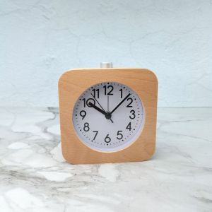 Réveil matinal en bois clair, à piles, alarme en bois - Neuf