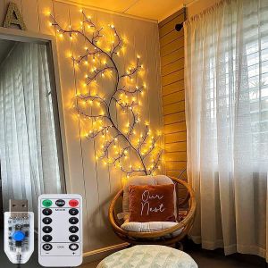 JGD-2,3 m - Port USB - 144 LED - Twinkling - Branche lumineuse - Avec t&eacute;l&eacute;commande - Pour chambre et maison - Blanc chaud - Guirlande lumineuse d'int&eacute;rieur pour Halloween - D&eacute;coration de No&euml;l (1 pi&egrave;c - Neuf