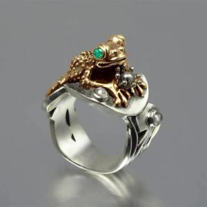 Grenouille Prince Bague Grenouille Dor&eacute;e Tenant Une Couronne Vivid Animal Figure M&eacute;tal Doigt Bijoux &Eacute;l&eacute;gant Cadeau Pour Femmes Hommes 5 - Neuf