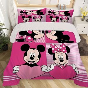 Parure De Lit 3 Pieces Mickey Mouse Clubhouse Mickey Minnie Comprenant 1 Housse De Couette Et 2 Taies D'oreiller. Confort Super Doux Pour Chambre À Coucher, Chambre D'amis, Cadeau - Neuf