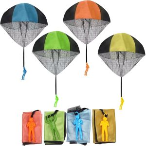 Jouet parachute pour enfants, parachutiste &agrave; lancer &agrave; la main, jouet volant d'ext&eacute;rieur, cadeau pour enfants, jeux de plein air avec parachute &agrave; lancer - Neuf