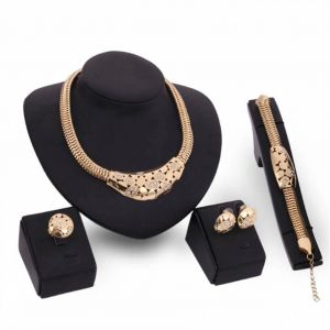 Europestyle Femme Alliage Zircon Bijoux Ensembles Ethnique Collier / Clou D'oreille / Bague / Bracelet - Neuf