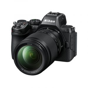 NIKON Z5 II + Z 24-200mm f/4-6.3 VR Garanti 3 ans - Neuf