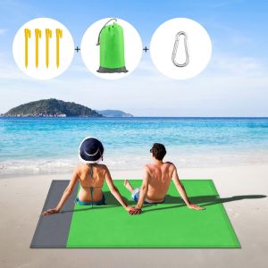 Tapis De Plage Pliable 210*200cm, L&eacute;ger, Portable Et Imperm&eacute;able, Avec 4 Piquets Pour La Plage, Le Camping, Le Yoga, La Randonn&eacute;e Et Les Voyages (Vert) - Neuf