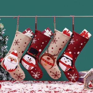 Lot De 4 Chaussettes De Noël De 47 Cm De Large, Tricotées À La Main, Motif Écossais, Père Noël Et Renne. - Neuf