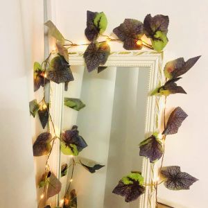 KAL-Artificielles Feuilles Vigne Feuilles Violet Led Guirlande Lumineuse À Piles Fée Rotin Guirlande Suspension Lumière Pour Maison Mariage Noël Jardin Bureau Décor (C-Vigne Feuilles Violet, 2M/20Led - Neuf