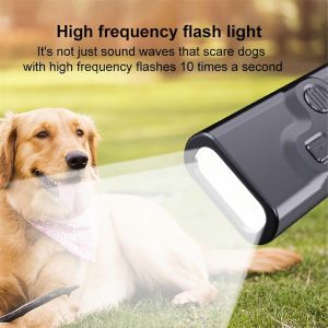 Répulsif pour chien rechargeable USB avec double émetteur à ultrasons et lampe de poche LED haute fréquence,anti-B - Neuf