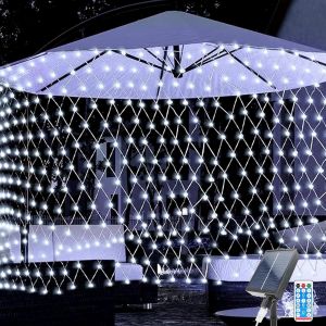 Led Guirlande Lumineuse,1.5*1.5m 96leds Lumineux Solaire,Filet Solaire Guirlande Avec 8 Modes Clignotants,Led Éclairage De Noël Solaire Étanche Pour Décoration De Noël Fête Jardin Mariage.[E156] - Neuf