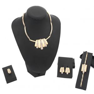 Ensemble De Bijoux Tendance En Alliage, Collier, Boucles D'oreilles, Bracelet, Bague, Strass (X1552) - Neuf