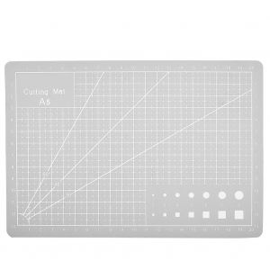Tapis de decoupe auto-cicatrisant en PVC A5 avec lignes quadrillees, papier, cuir, tissu (gris) - Neuf