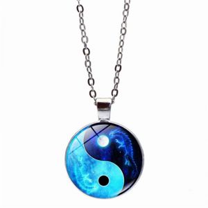 La Philosophie Chinoise, Pendentif Symbole Taoïste Talisman Tai Chi, Le Yoga De L'acier Inoxydable Pendentif Charm Collier Pour Femmes Hommes Petite Amie Petit Ami De La Saint-Valentin Anniversaire De L'action De Grâces - Neuf