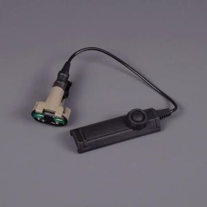 Lampe De Poche Tactique Surefire X300 X300u X300uh-B Xh35,Adaptée Au Rail De 20mm,Lampe De Poche Pour Chasse Airsoft,Interrupteur Dduals 600 Lumens.Dual Switch-De. - Neuf