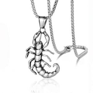 Nouveau Punk Scorpion Scorpion Pendentif Collier Pour Hommes / Femmes Couleur Argent Colliers En Acier Inoxydable M&acirc;le Mode Bijoux Cadeau - Neuf