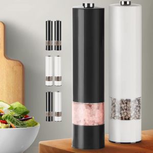 Moulin &agrave; Poivre Electrique 2PCS Moulin &agrave; Poivre Moulin &Eacute;lectrique &agrave; Sel et Poivre Set Saliere et Poivriere Electrique Meulage automatique Noyau de broyage en c&eacute;ramique (Noir&Blanc) - Neuf