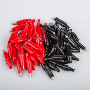 Paquet de 60 pinces crocodiles ton sur ton argent de 1,4 ''/35mm,pinces de test électriques nickelées crocodile DanziX avec couvercle de protection rouge/noir pour tests de laboratoire - Neuf