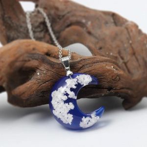 Femmes Pendentif Collier Fait Main Nuages Blancs Ciel Bleu R&eacute;sine Boule Mode Bijoux Cadeau B - Neuf