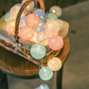 Guirlande Lumineuse Coton Boules Batteries - 3,3M 20 Led Chaîne Lumière Avec Prise Pour Chambre Rideau Fête Noël Anniversaire Halloween Mariage Chambre De Bébé Romantique Décor - Neuf