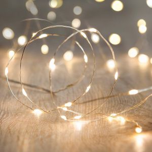 Guirlande Lumineuse À Piles Avec 20 Micro Led Blanc Chaud Sur Câble Argenté Décoration Pour Intérieur Chambre Noël Mariage Fête Anniversaire - Neuf