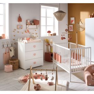Chambre compl&egrave;te b&eacute;b&eacute; avec lit 120x60cm &agrave; barreauxet commode &agrave; langer 3 tiroirs - Neuf