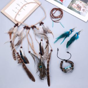 4 Pièces Coiffe Indienne Ensemble Collier Cuir Boucles D'oreilles Plumes Pour Femmes Bracelet Fait Main Vintage Boho Hippie Tribal Thème Fête Carnaval Bijoux - Neuf